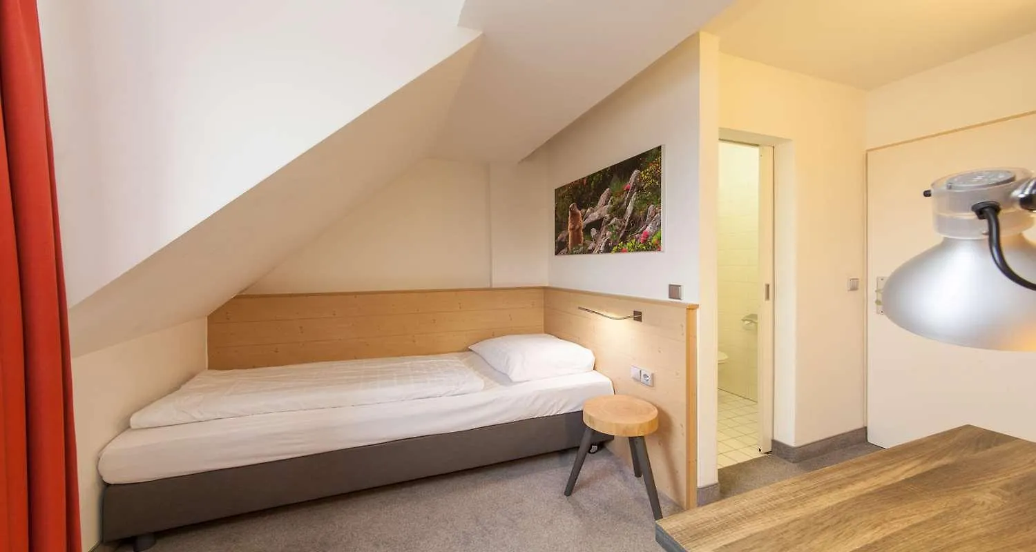 Sure Hotel By Best Western Muenchen Hauptbahnhof 3*, Munich