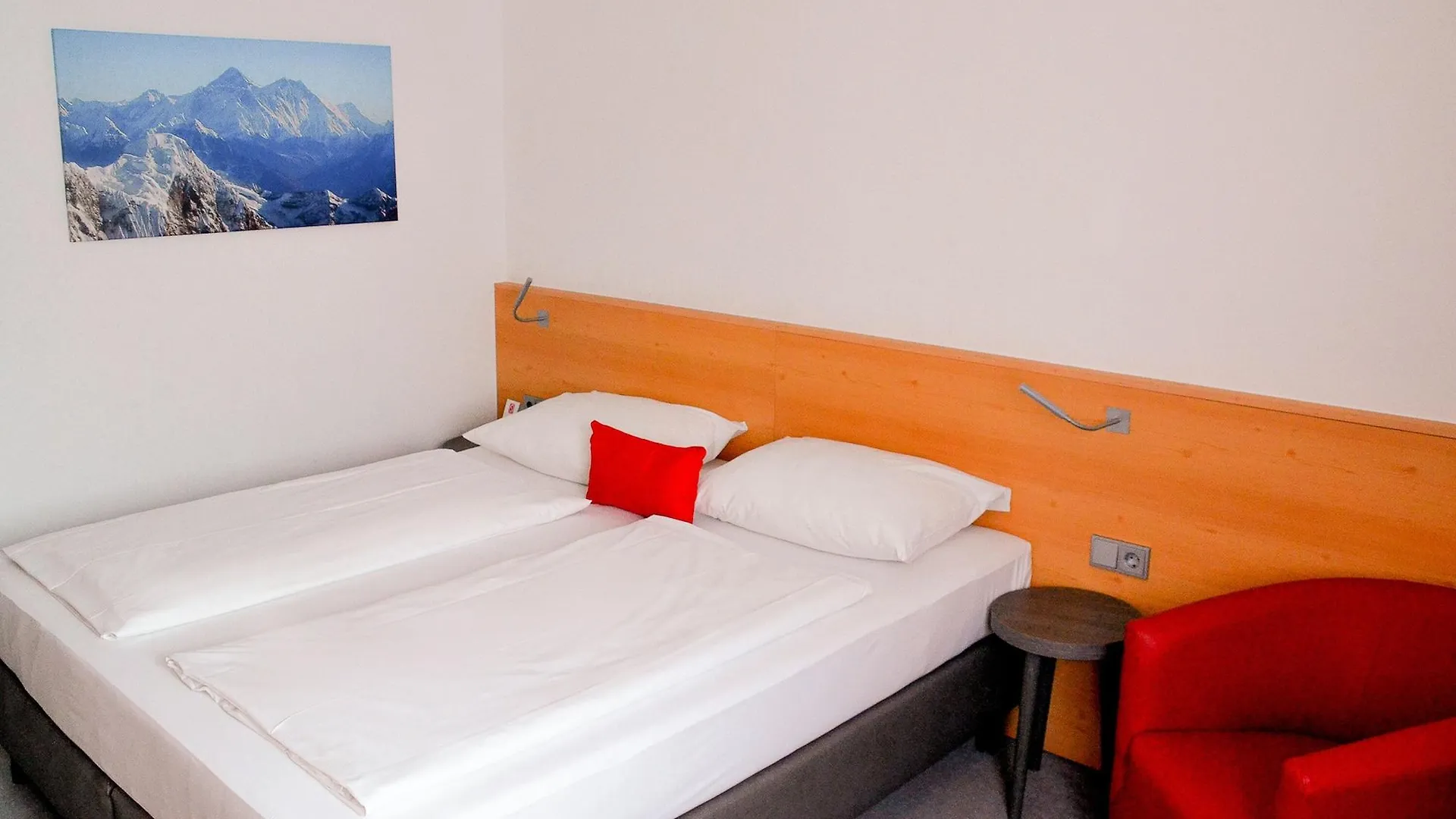 Sure Hotel By Best Western Muenchen Hauptbahnhof 3*, Munich Germany